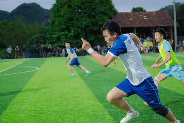 也向联赛中